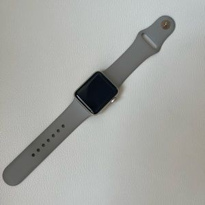 Apple watch grey gold series 2, aluminum case, 38 mm
